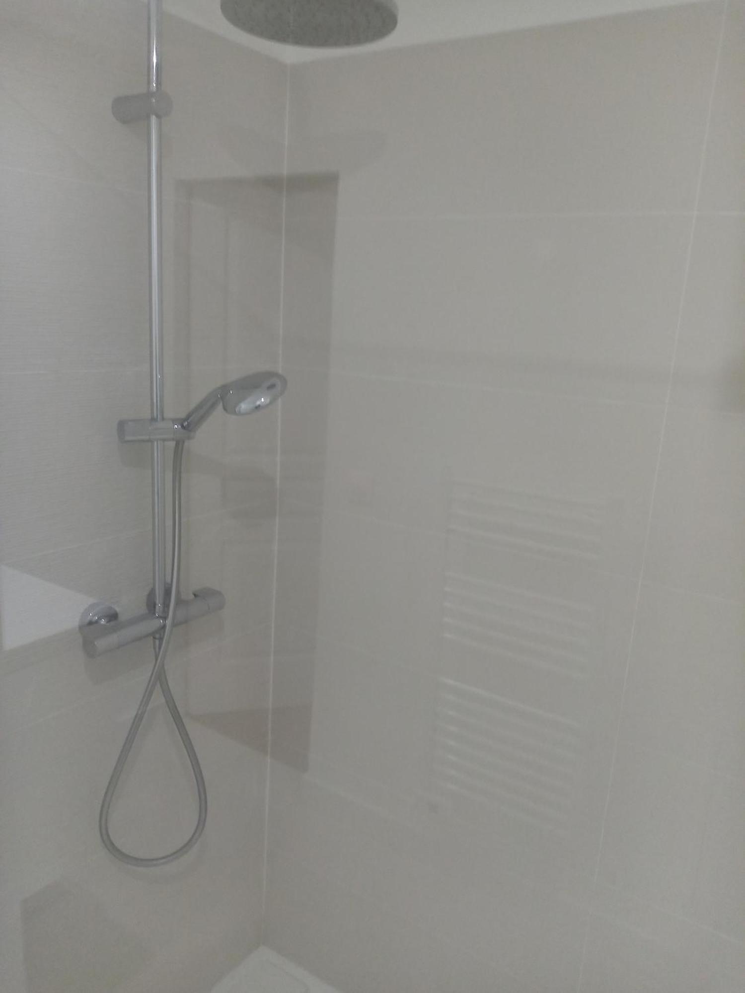 Quartier Le Plus Anime De Marseille "La Plaine Cours Julien "Chambre Avec Salle De Bain Wc Privee Integrees "Dans Appartement 外观 照片