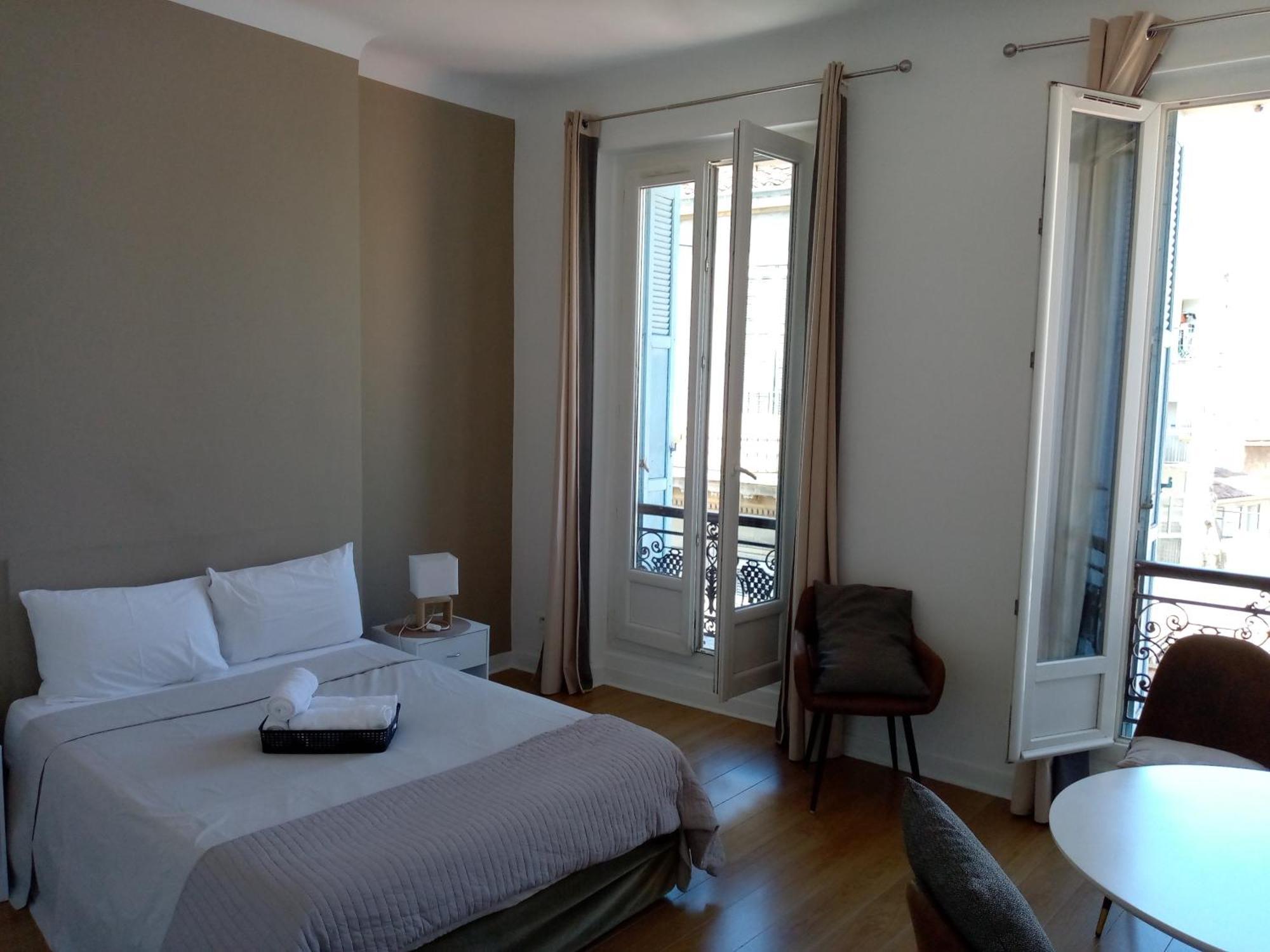 Quartier Le Plus Anime De Marseille "La Plaine Cours Julien "Chambre Avec Salle De Bain Wc Privee Integrees "Dans Appartement 外观 照片