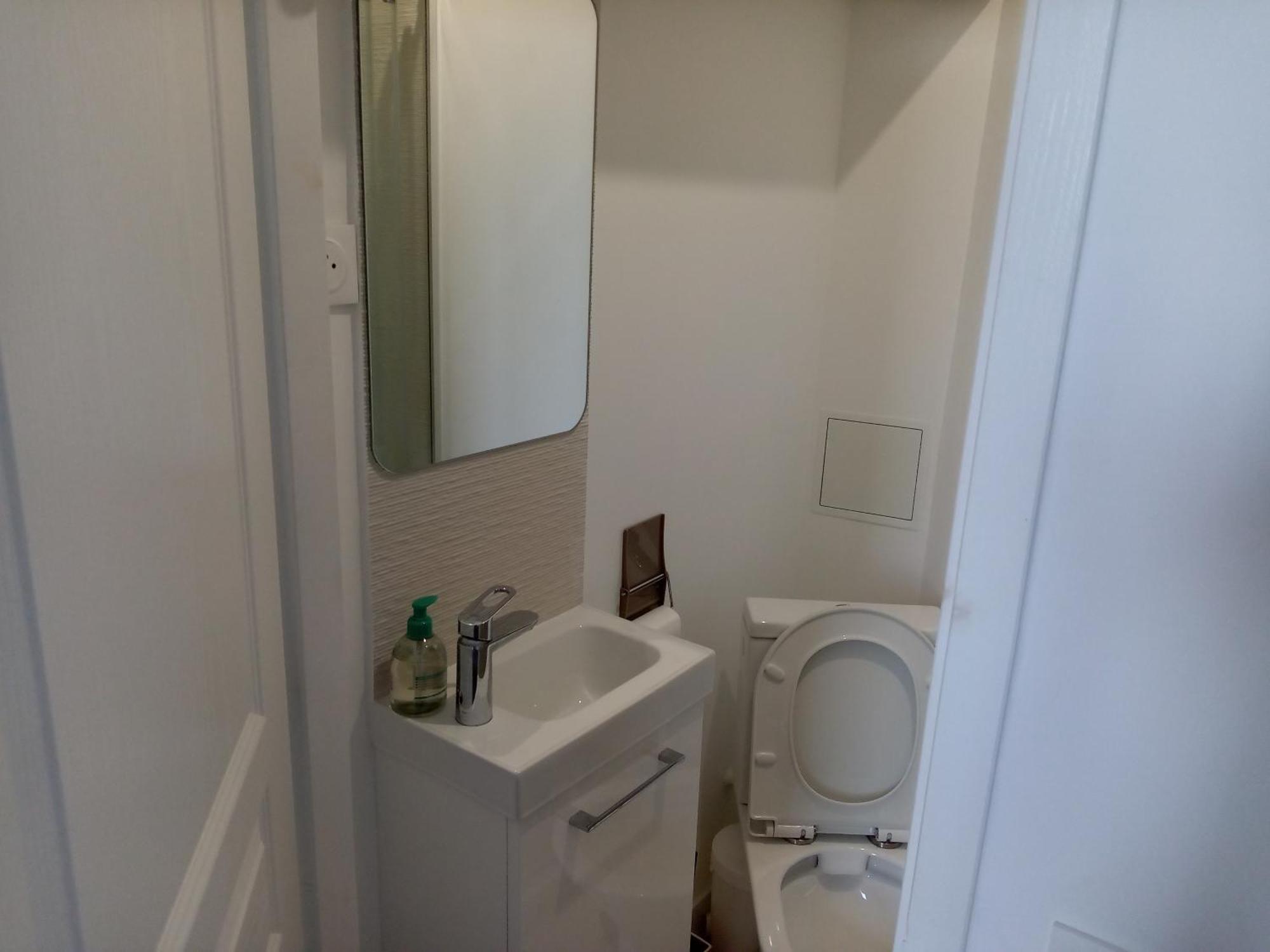 Quartier Le Plus Anime De Marseille "La Plaine Cours Julien "Chambre Avec Salle De Bain Wc Privee Integrees "Dans Appartement 外观 照片